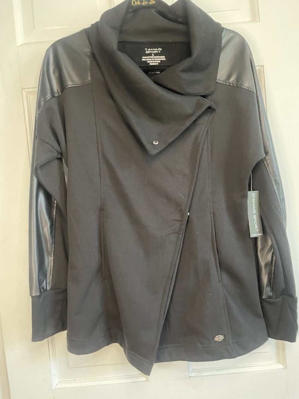 Black Grunge Casual NWT Tahari Sportswear Sweater Jacket Faux Leather Size S
